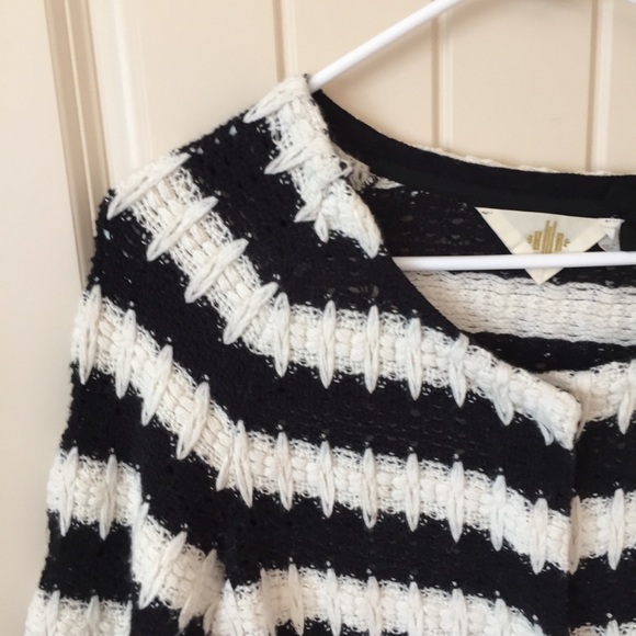 Anthropologie Black and White HWR/HRW Sweater - Picture 3 of 6